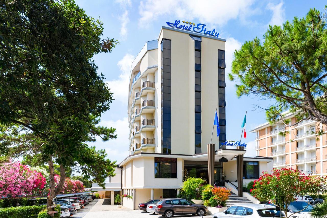 Hotel Italy Бібіоне Екстер'єр фото